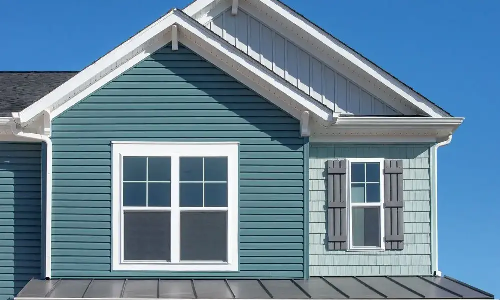 Roof repair and inspection services in Laketown